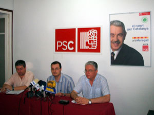 Roda de premsa dels representants del PSC. fdg/Carles Castro