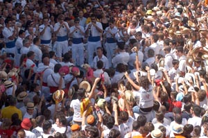 L'Entrada de Gralles al cap de la Vila va donar inici a la festa. fdg/rita lamsdorff