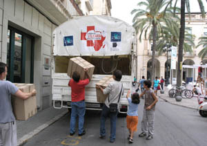 Imatge d'arxiu de la caravana a la plaça de la vila de Vilanova