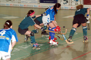 Jugada del CP Vilanova Ull Blau. fdg/ c. castro