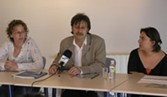 Tomàs Álvaro, Carme Feliu i Àstrid Pamplona, a la presentació de la nova programació