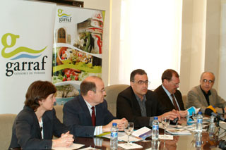 Presentació de la Guia del Garraf a l'ajuntament de Sitges. fdg/ c. castro
