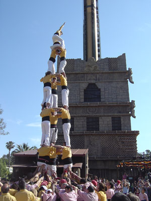 3 de 7 dels bordegassos a Port Aventura. foto/ Albert Ortiz