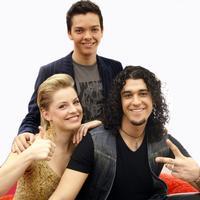 Los tres finalistas de la anterior edición del concurso.