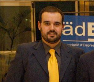 Pere Sallent, director de Programació de Ràdio Cubelles, també és corresponsal de l'Agència EFE i del Diari de Vilanova.