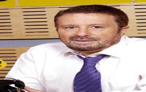 Julio César Iglesias, director del programa líder de audiencia de RNE.