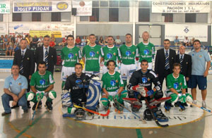 La plantilla del CP Vilanova Ull Blau per la temporada 2006-2007. fdg/c. castro