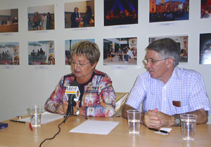 Montserrat Lago a la conferència sobre els 25 anys de Radio Cubelles