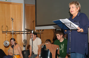 Montserrat Lago al recital de poesia que va realitzar divendres passat. fdg/maría