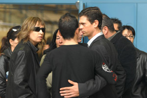 Joan Llaneras company de Isaac Galvez no es va voler perdre el seu comiat. fdg/c. castro