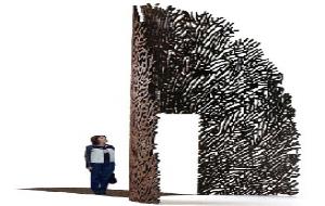 Juan José Novella és l'autor de l'escultura que s'instal·larà a la plaça de les Casernes