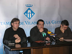 Tomàs Álvaro, Joan Ignasi Elena i Jordi Valls durant la roda de premsa d'aquest matí