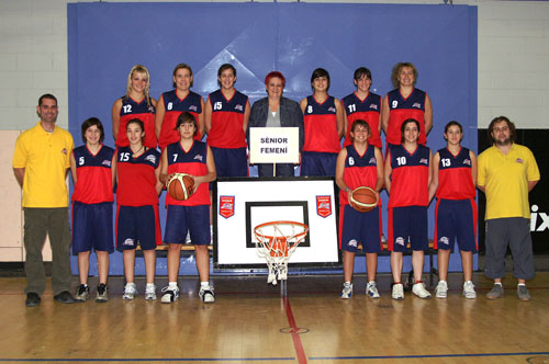 Plantilla senior femení C.B Samà.Fdg/Marcel Fabra