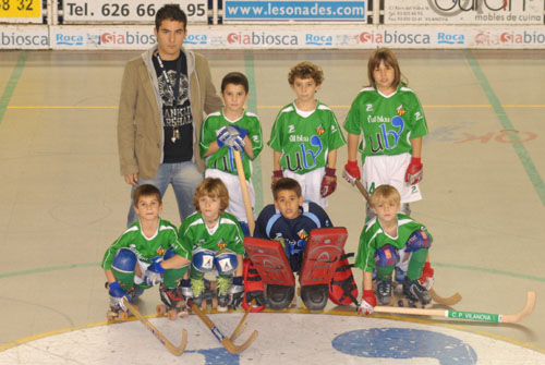 Plantilla del Pre-benjamí E del CP Vilanova - l'Ull Blau. fdg/ c. castro