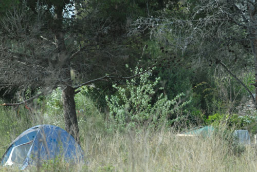 La policia investiga les causes de la mort. fdg/ carles castro