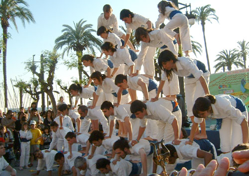 Els Falcons de Vilanova preparant el Capdil 7x8