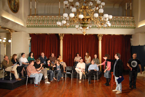La sala Joquim Mir del Foment Vilanoví es va convertit en un improvisat plató de televisió