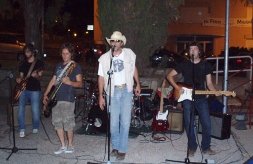 Tots els dijous de juliol i agost concerts a la terrassa del Casal de Canyelles