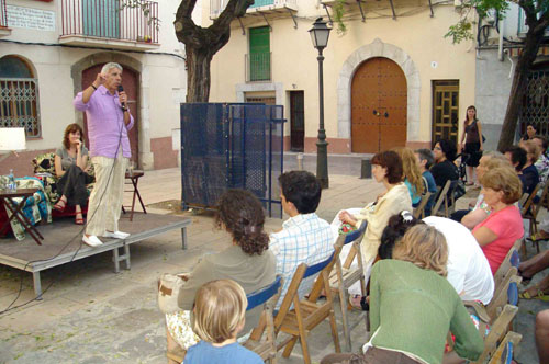 El doctor Estivill ha parlat de la son davant d'un centenar de persones a la Geltrú