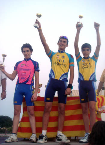 Dani Gines i Isaac Carbonell al podium de Cunit