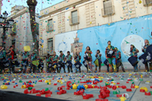 Els tabalers del Drac de la Geltrú van celebrar el 25è aniversari. Foto: Jaume Inglés.