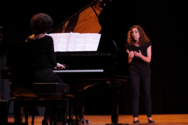 Sitges.cat. Rosa Torres-Pardo i Ana Belen 