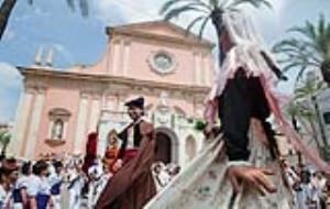 Cercavila de la sortida d'Ofici de la Festa Major