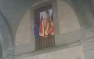Banderes al despatx del PP