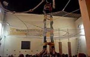 Els Bordegassos descarreguen la torre de set sencera als assajos