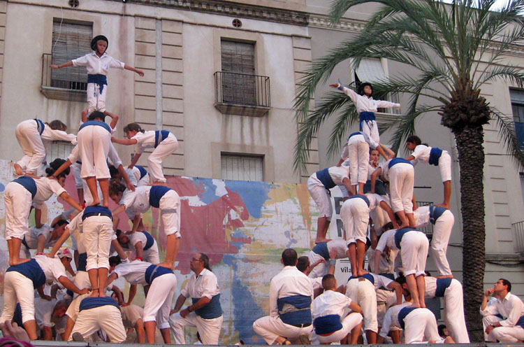 VD. Tripires simultanies