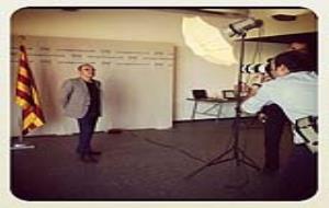 CiU. Carles Campuzano durant la sessió de fotos als candidats