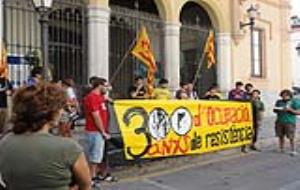 Concentració de la CUP de Sitges el 12 d'octubre