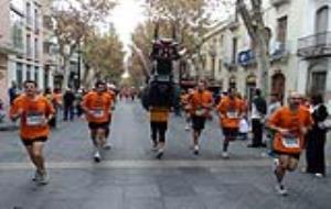 El Drac de la Geltrú a la Cursa Popular