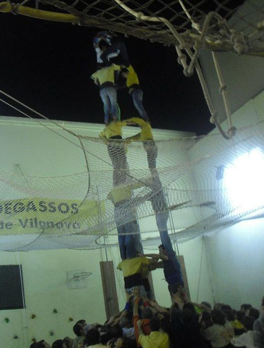 Bordegassos. Assaig de 3 de vuit fins a dosos