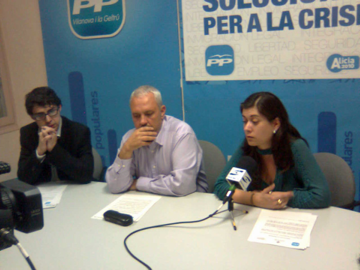 PP. Francis Álvarez, Santi Rodríguez i Carme Rodríguez