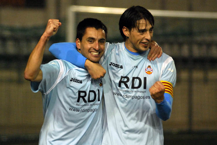M. Vall. Triguero i Valldosera, celebrant un gol en imatge d'arxiu