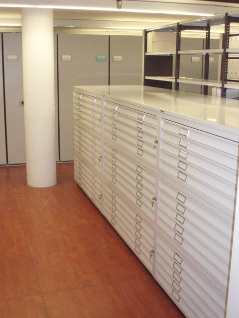 Ajt Sant Pere de Ribes. Un dels darrers elements de mobiliari adquirits per l’Arxiu Municipal