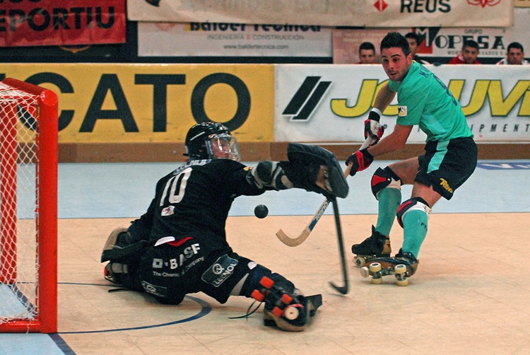 M. Vall. El Barça, batent la porteria del Reus en una imatge d'arxiu