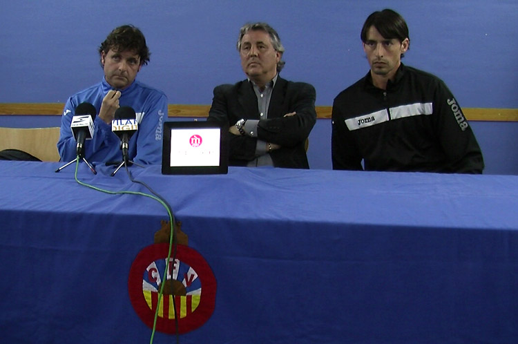 VD. Imatge de la roda de premsa del CF Vilanova