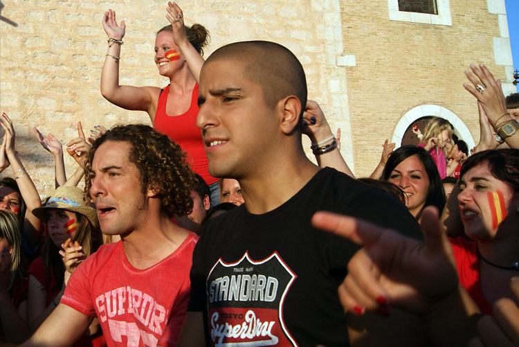 Eli. David Bisbal a Sitges durant el rodatge