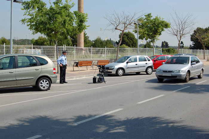 Ajt Sant Pere de Ribes. Control de velocitat de la policia local de Sant Pere de Ribes