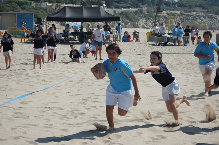 SEL Vilanova. Detall de la jornada a la platja