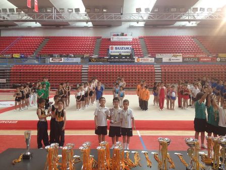 VD. L'equip de nivell 1, campió