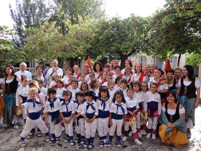 VD. Els integrants dels balls a Cornellà