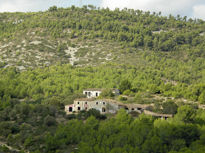 Jaume Marsé. Les masies de les mesquites i mas d'en Coloma vistes des del camí del Punt del Mitjotes