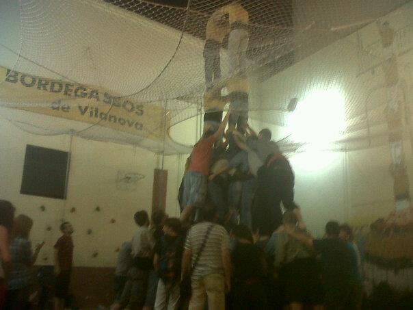 O. Gómez. Prova de torre de vuit amb folre