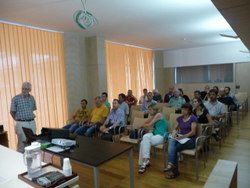 VD. Entitats ecologistes i socials s'impliquen en la regeneració de la superfície cremada 