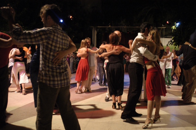 VD. Imatge d'una sessió de ball