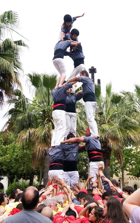 VD. tres de sis roquetes