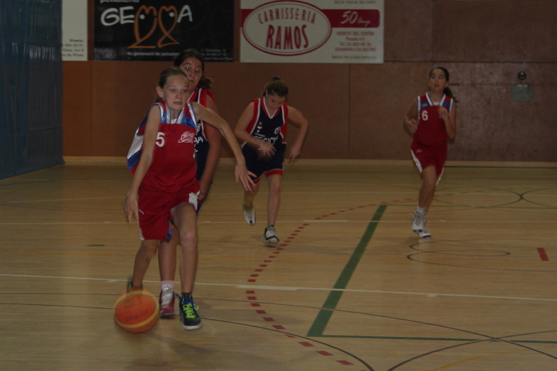 Esteve Albiol. Detall del partit del Mini Femení A